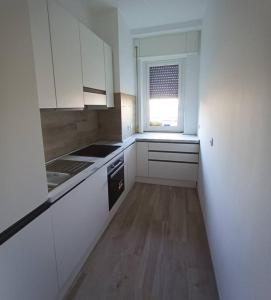 STANZA matrimoniale metro M5 - Bignami, Carroponte