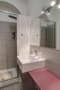 NoLo Design Apartment - with private car park