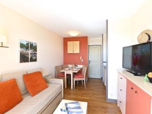 Apartment Village Cap Estérel - Le Village-80 by Interhome