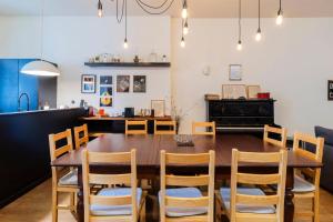 Music Shell by LovelyStay