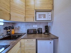 Apartment Pegase Phenix-75 by Interhome