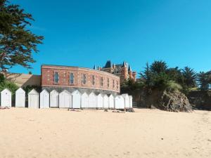 Maisons de vacances Holiday Home Les Ormeaux by Interhome : photos des chambres
