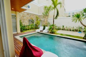 Le Marva Villa Unit A7 Tumbak Bayuh