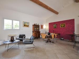 Maisons de vacances Holiday Home La Romaine by Interhome : photos des chambres