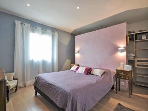 Maisons de vacances Holiday Home La Romaine by Interhome : photos des chambres