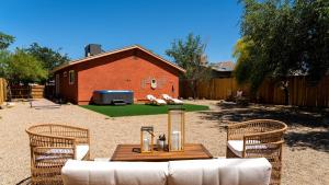 Red Rock - Desert feel - Game Room - Vily, Joshua Tree