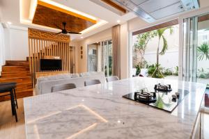 Le Marva Villa Unit A7 Tumbak Bayuh