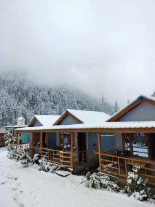 Lee Garden Himalayan Wooden Cottages