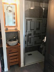 Chambre avec terrasse chez lhabitant dans appartement moderne