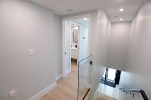 Townhouse in Heart of South Beach Miami Steps to Sea