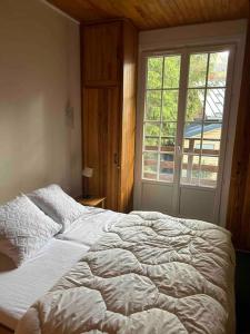 Chalets Grand Chalet pour 10 avec vue magnifique sur les pistes et les montagnes a 10mn a pied des pistes : photos des chambres