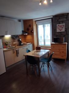 Appartements Studio au coeur du centre ville : photos des chambres