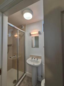 Apartment withamenities near Cork city