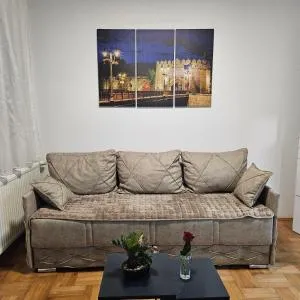 ONLY 4 YOU apartment - Oblačina