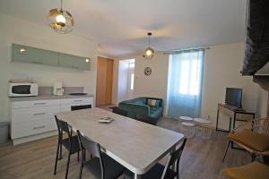 Maisons de vacances Gite Les Champs N°1 : photos des chambres