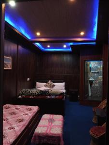 Goonkeshari Homestay
