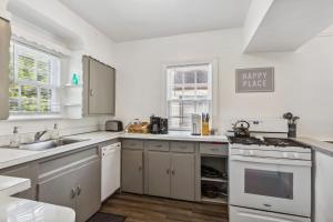 Near CLE Clinic UH & Case Western