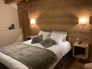 Appartements Ski in ski out Le Moulin charming duplex just 50 m from Princesse gondola Megeve : photos des chambres