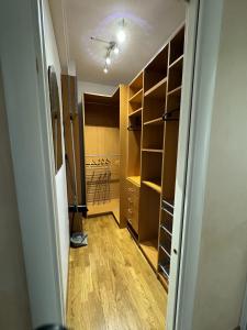 The View - Family House