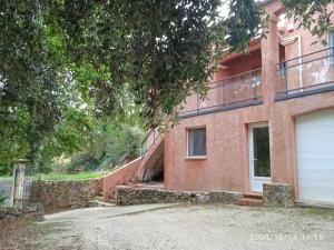 Maisons d'hotes Chez Dominique et Jean-Louis - Logement T2 50m2 : photos des chambres