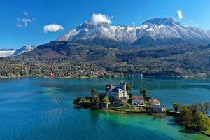 Appartements Mont-Lac - Free parking - By a park - Mountain view - near lake : photos des chambres