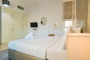 Elegant 1BR with Breathtaking View in Dubai Marina