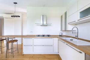 Lussuoso Appartamento vista Città - Borgo Po - Box Auto