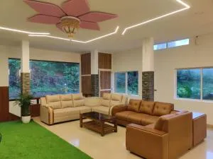 Ayur Mount Resort and Spa - Devikolam