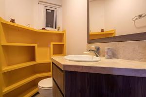 Rosa Edifício Flores da Montanha