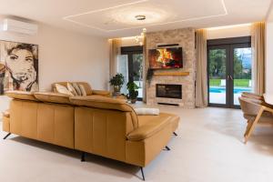 Villa Wellbeing Imotski Croatia heated pool , spa and ultimate privacy