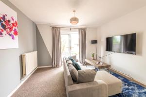 Temple Wall - Families, Contractors - FREE PARKING by Prescott Apartments