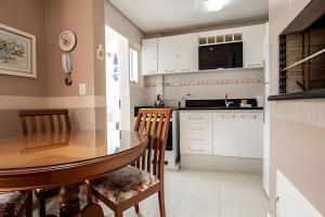 Rosa Edifício Morada da Montanha