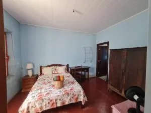 MAEVE hospedaria - Suíte Campo - São Luís de Montes Belos