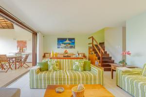 PF89 Apartamento 3 Suítes Pé na Areia, Vista Mar, Vivendas do Farol - Praia do Forte