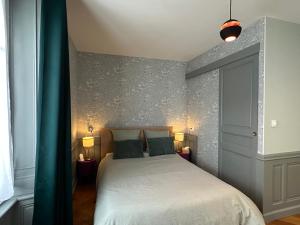 Logis des pinces maillées