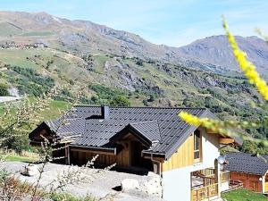 Chalets Chalet moderne, spacieux et proche des pistes - 12 pers. - FR-1-267-259 : photos des chambres