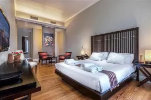 Patios de San Telmo - Guillermo E. Hudson