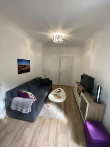 Ankerplatz im historischen Burghof