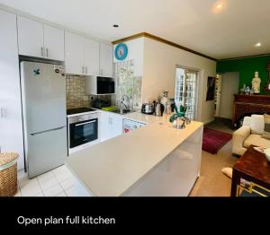 Table Mountain Cottage