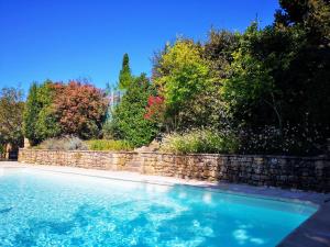 Maisons de vacances Maison typique avec piscine privee - 6km Sarlat : photos des chambres