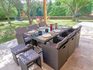 Maison typique avec piscine privée - 6km Sarlat