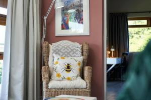 HERON COTTAGE - for your seaside holiday.