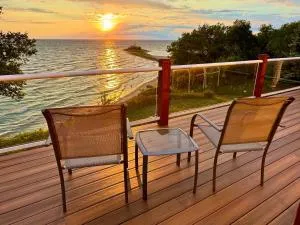 Private Beach Pool Table HUGE views gas grill - Charlevoix