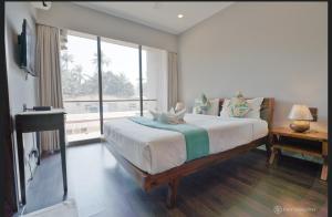 The August Villas by HNH