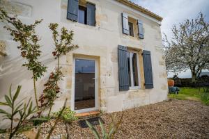 Maisons de vacances Havre de paix en Charente Maritime avec 3 formules d hebergement sur mesure de 1 a 14 voyageurs : photos des chambres