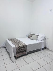 Charmoso e aconchegante espaço a 1 km da praia