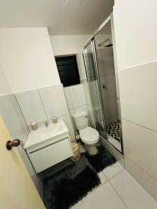 2 Bedrooms Apartment - Hartbeespoort Dam