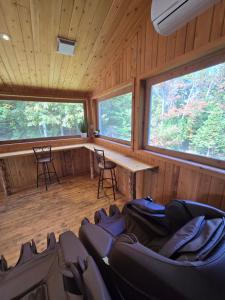 Rustic Hideaway