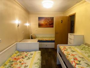 Modernes Apartment 3 mit 5 Schlafzimmer 8 einzelne Betten