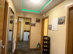 Modernes Apartment 3 mit 5 Schlafzimmer 8 einzelne Betten